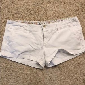 American Eagle White short shorts sz 2